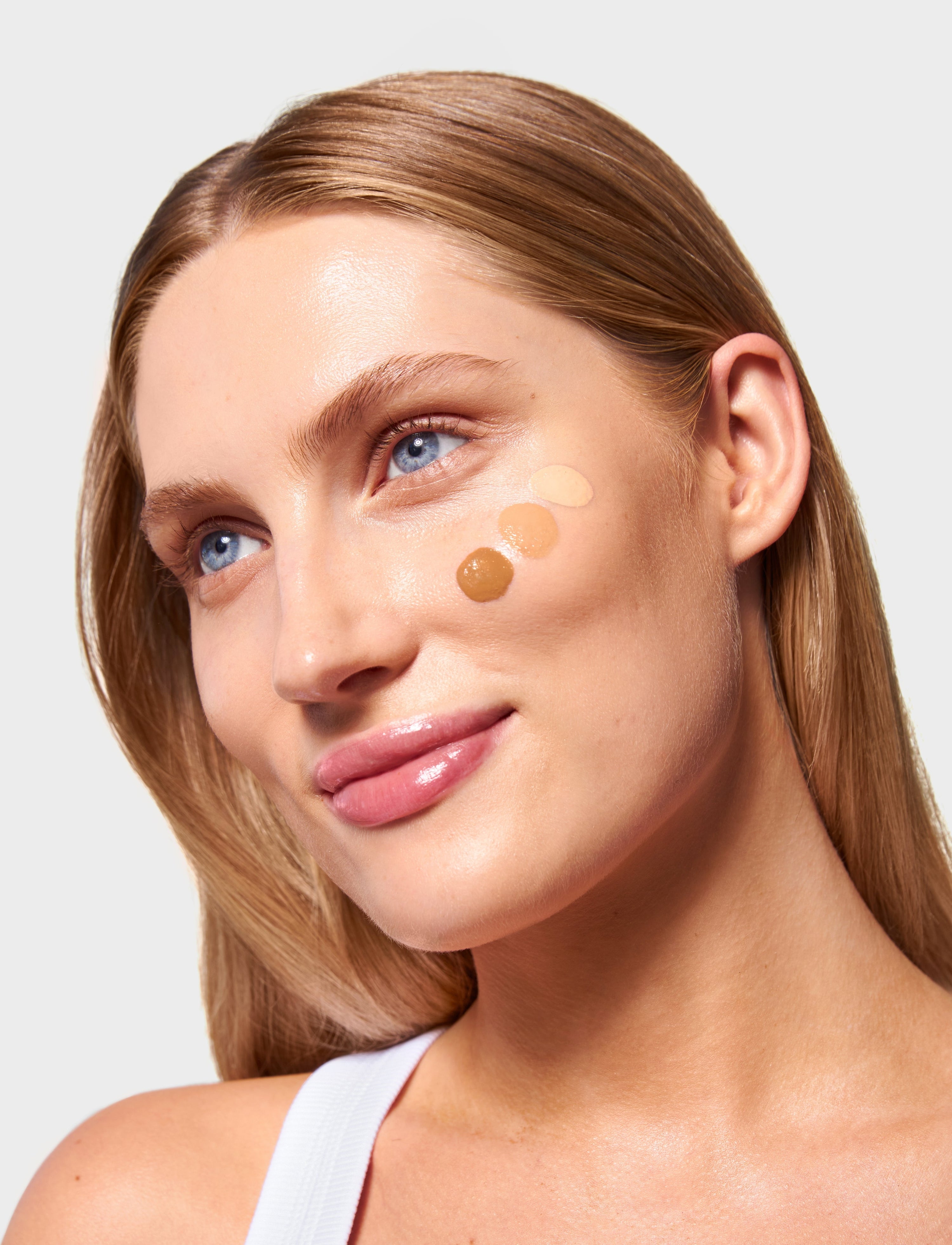 Holitint Skin Tint Serum — Light